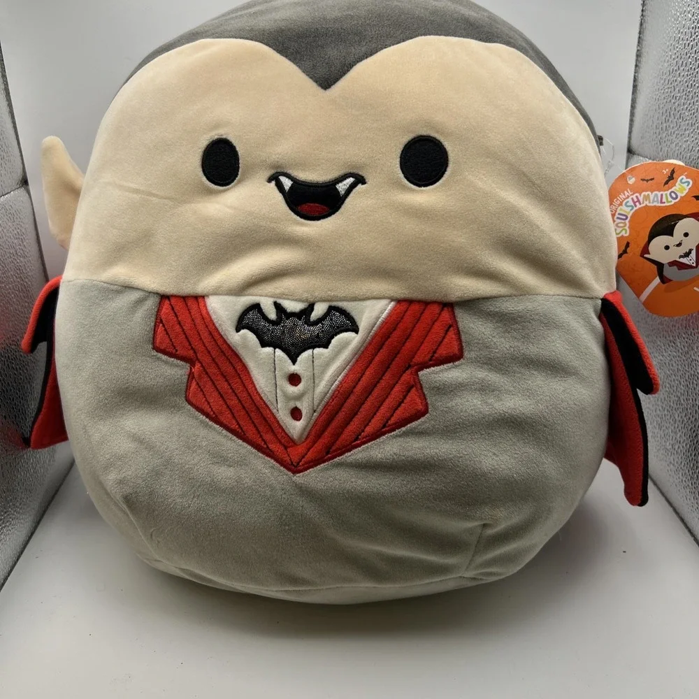 Squishmallows Vlad Vampire Dracula 2023 Halloween‎ Edition 12